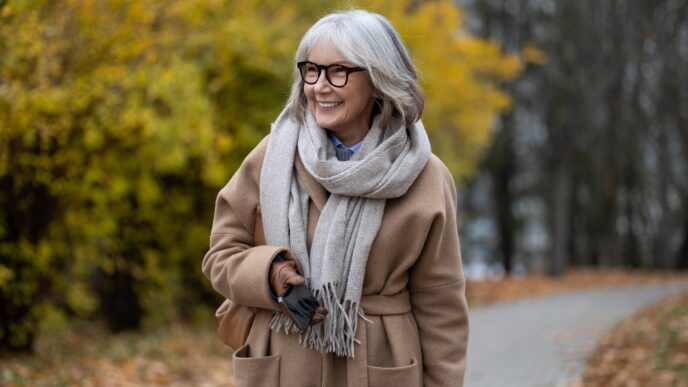 dámsky outfit so šálom