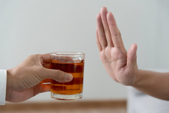 Odmietanie alkoholu