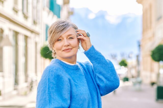 žena s moderným účesom