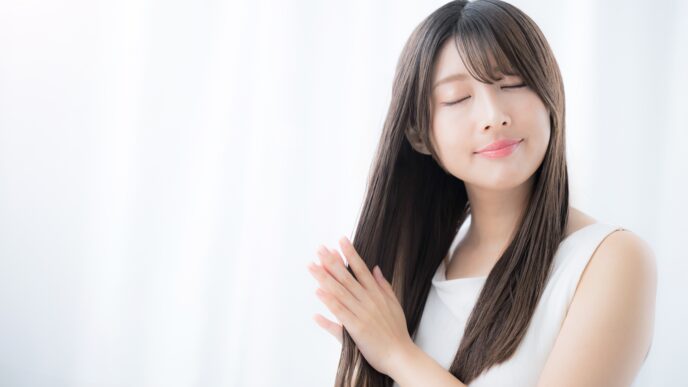 japonka s peknými vlasmi