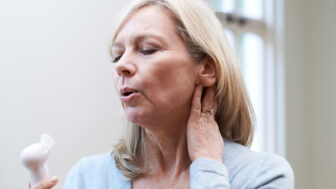 príznaky menopauzy