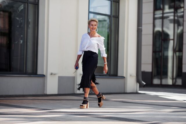 outfit so sukňou