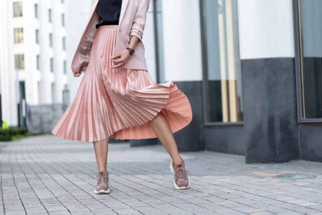 outfit so sukňou