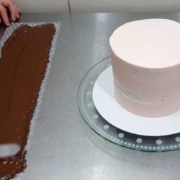 Chocolate decoration cake 6.jpg