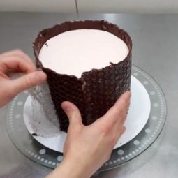 Chocolate decoration cake 8.jpg