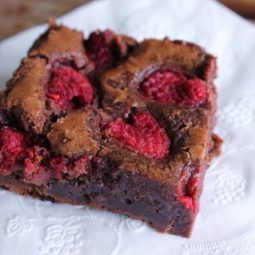 Raspberry brownie.jpg