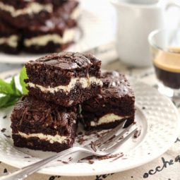 Orechovo tvarohove brownie.jpg