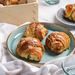 Croissanty 600 × 400 px.png