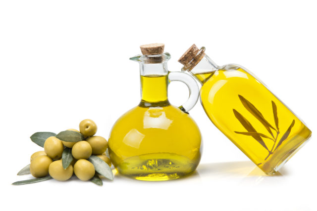Atlas olejov: Slnečnicový na vyprážanie, sezamový na pečenie, olivový do šalátov
