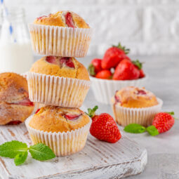 Lahodné jahodové muffiny za menej než hodinu: Jednoduchý recept, ktorý zvládne každý