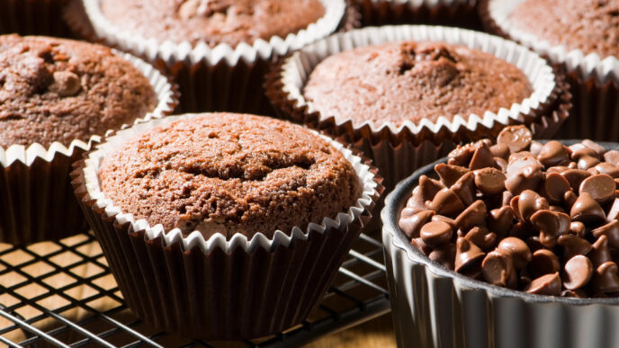 Nadýchané muffiny s kúskami čokolády
