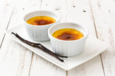Lahodné crème brûlée s krehkou karamelovou krustou: Doprajte si francúzsku klasiku aj vo vlastnej kuchyni