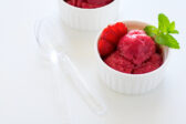 Domáci jahodový sorbet: Osvieženie, ktoré zvládnu pripraviť aj deti!