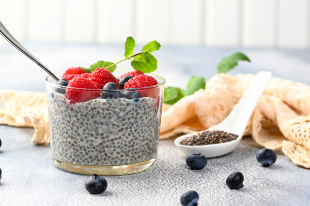 Chia puding: zdravá pochúťka, ktorá vás prekvapí jednoduchosťou a prínosmi