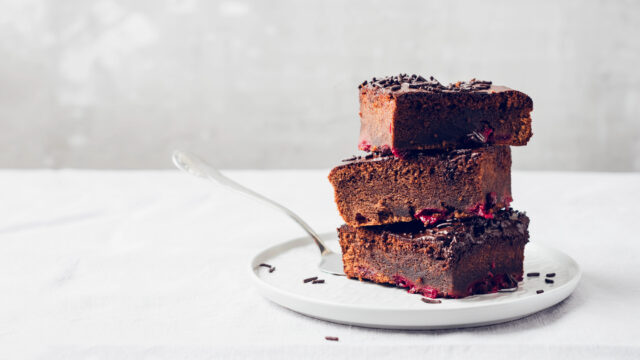 Brownies z červenej repy