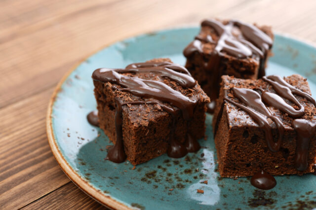 Brownies trochu inak: Čokoládový dezert, ktorý môže byť rýchly, zdravší a aj bez múky