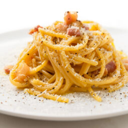 Špagety carbonara