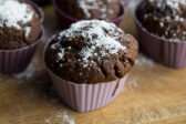 Nadýchané muffiny s hruškami a čokoládou