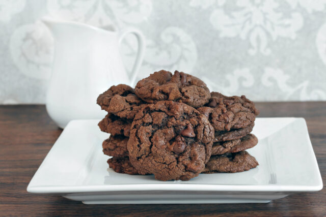 Čokoládové cookies s čučoriedkami