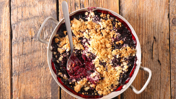 Crumble – sladká bodka, ktorá vás rozmazná kedykoľvek v roku