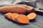 Ako prirodzene znížiť cholesterol: 12 potravín, ktoré prospievajú srdcu