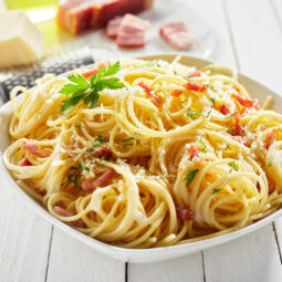 Špagety carbonara