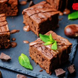 Brownie s gastanovym pyre.jpg