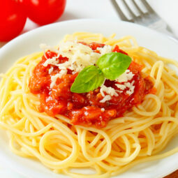 Špagety s boloňskou omáčkou