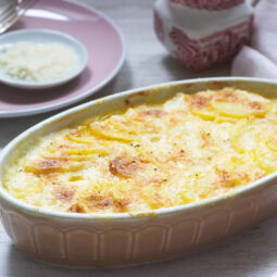 Krémový zemiakový gratin – francúzska klasika, ktorú zvládne každý