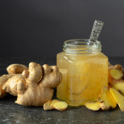 10 spôsobov, ako využiť zázvor: od čajov po dezerty