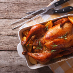 Pečené kurča na soli