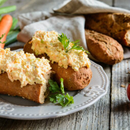 Mrkvová nátierka: zdravá, rýchla a chutná. Potrebujete len pár surovín