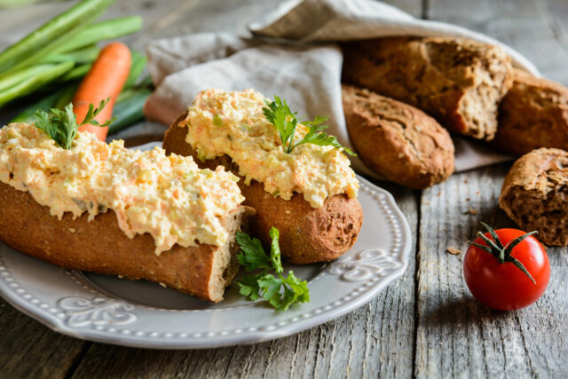 Mrkvová nátierka: zdravá, rýchla a chutná. Potrebujete len pár surovín