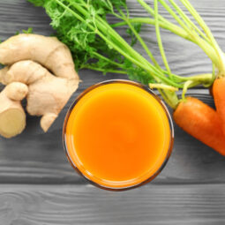 Mrkvovo-zázvorová šťava