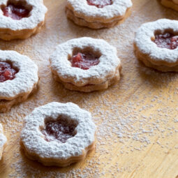 Ako nepokaziť linecké pečivo: Týmto chybám sa pri vianočnom pečení určite vyhnite