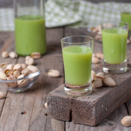 Domáci pistáciový likér – výnimočný darček s chuťou elegancie