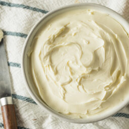 Domáca syrovo - cesnaková nátierka