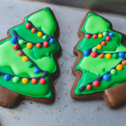 Ako jednoducho vytvoriť farebnú polevu na medovníčky: inšpirácie na celú dúhu