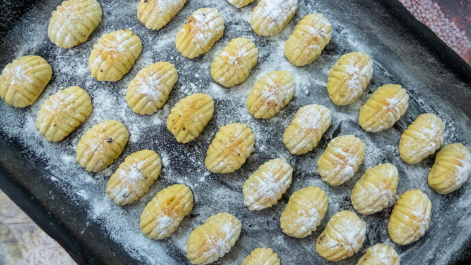 Jemné pečivo z treného cesta