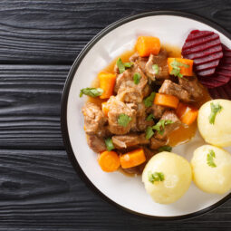 Bravčové na mrkve: jednoduchý obed, ktorý zasýti a prekvapí chuťou