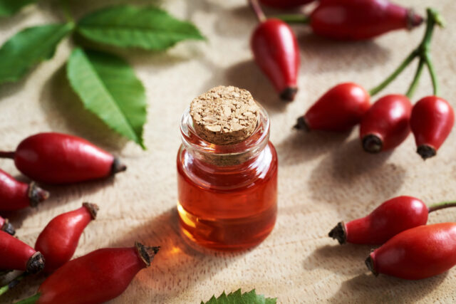 Šípkový olej: prírodná starostlivosť, ktorá sa hodí do studenej kuchyne