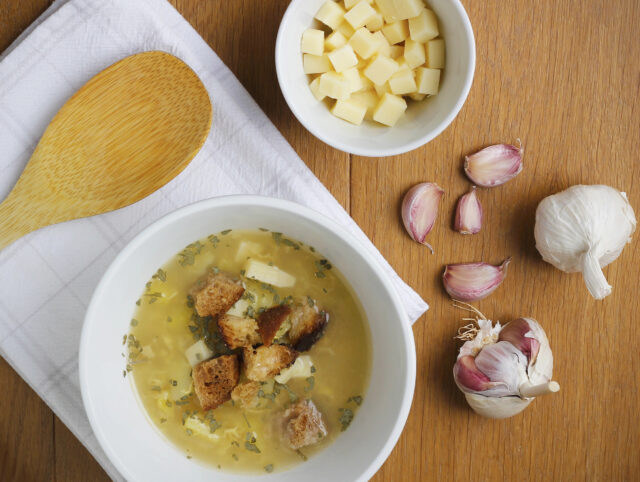 Najlepšia domáca cesnačka: chutná, rýchla a z pár surovín