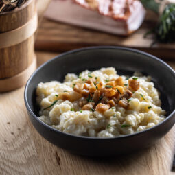 Ako pripraviť halušky, ktoré sa vždy podaria: tajomstvo je v hustote cesta