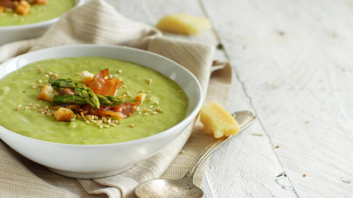 Vianočná hrachová polievka: jednoduchá, poctivá a zahreje na telo aj dušu