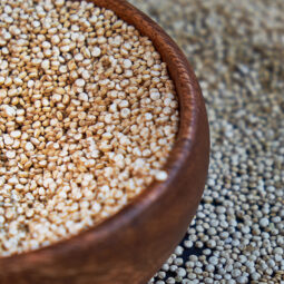 Quinoa: ľahká, výživná a vhodnejšia než ryža. Viete ju pripraviť tak, aby bola naozaj chutná?