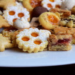 Čím naplniť linecké koláčiky? Možností je prekvapivo veľa