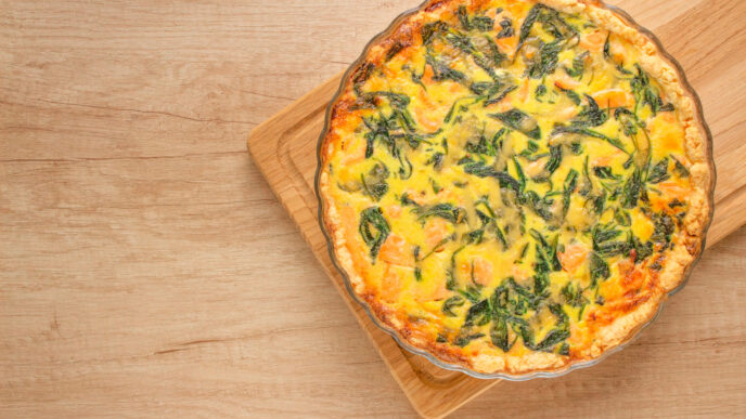 Francúzsky quiche: univerzálny slaný koláč, ktorý zvládne každý