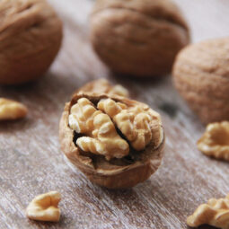 Vlašské orechy: chutná superpotravina, ktorá sa vie rýchlo pokaziť. Ako rozoznať tie dobré?