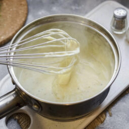 Syrová omáčka - jednoduchá na prípravu a pritom tak chutná