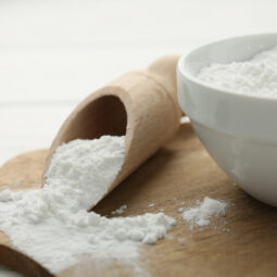 Pudingový prášok: nenápadná surovina, ktorá nájde uplatnenie v koláčoch aj pri upratovaní